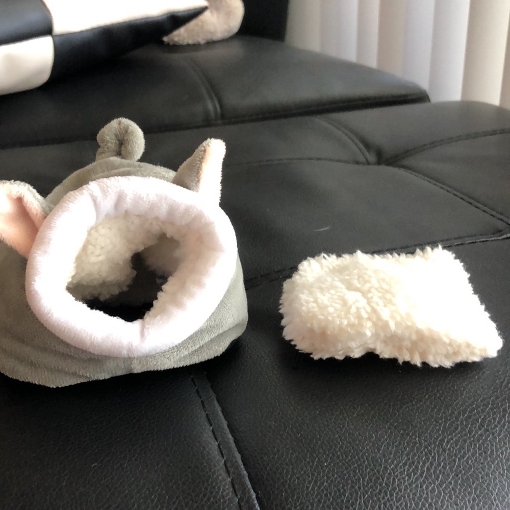 HAMSTER HIDE OUT - Picture 3 of 5